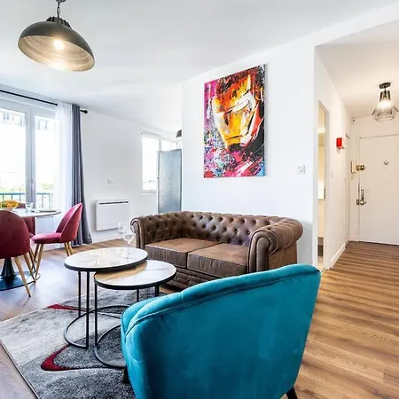 Esprit Marvel: 2 Chambres- Fibre- Balcon- Parking 아파트 *